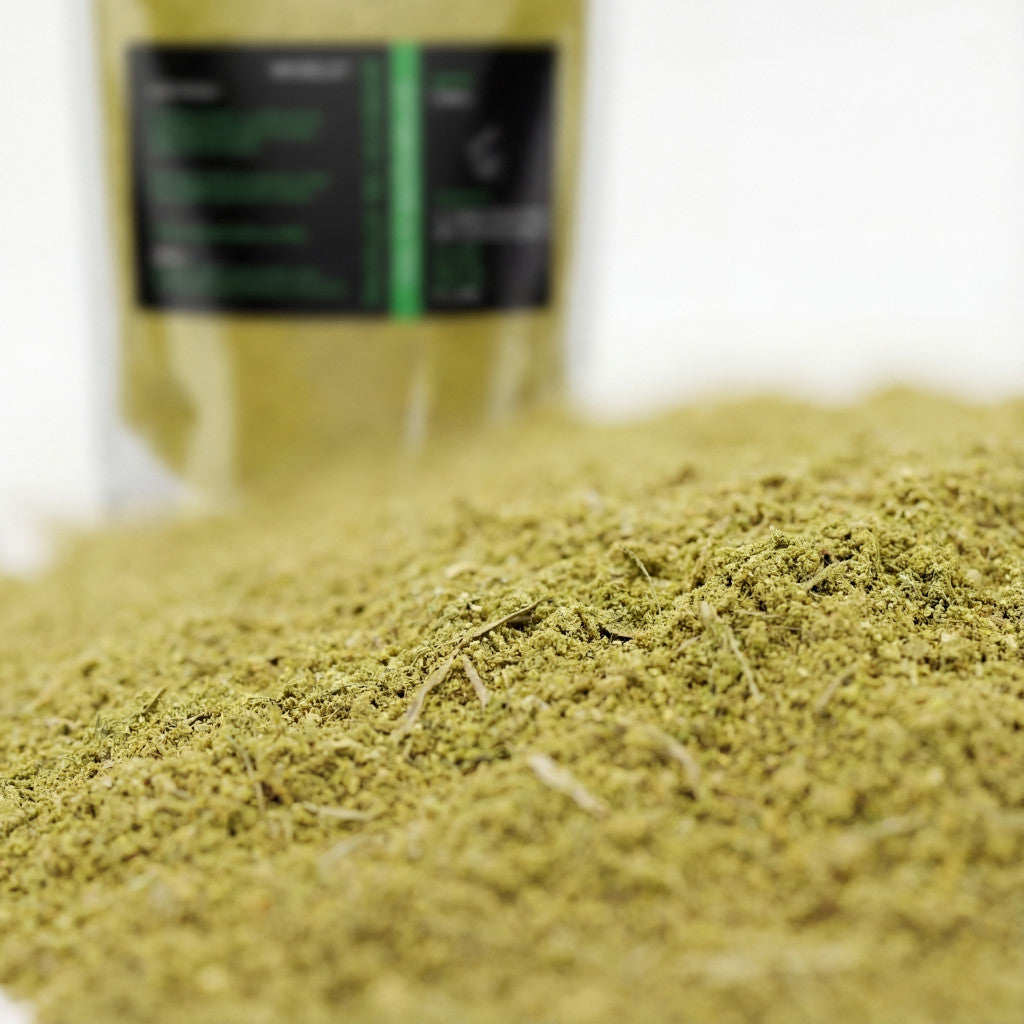 Gros plan macro texture fine poudre de Sidr jujubier montrant qualité naturelle du produit