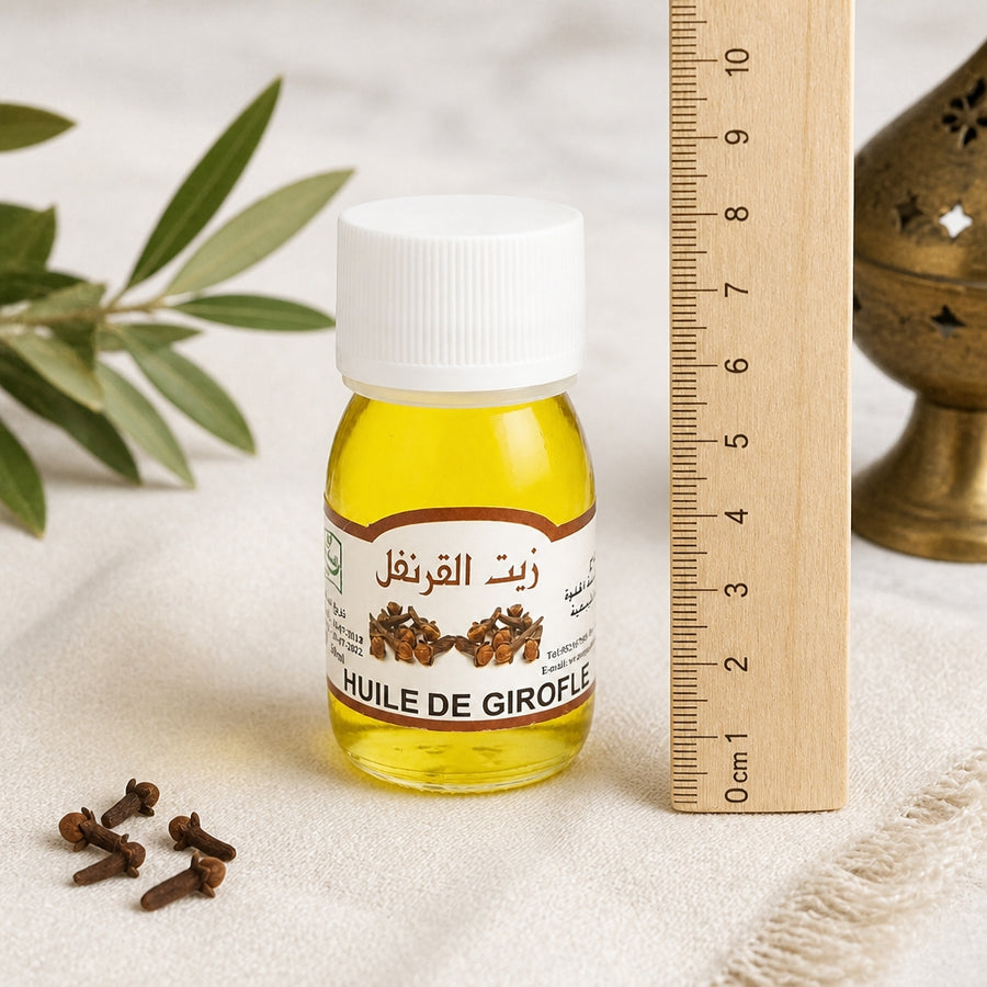 Huile de Girofle 30 mL — référence d'échelle avec règle 10 cm
