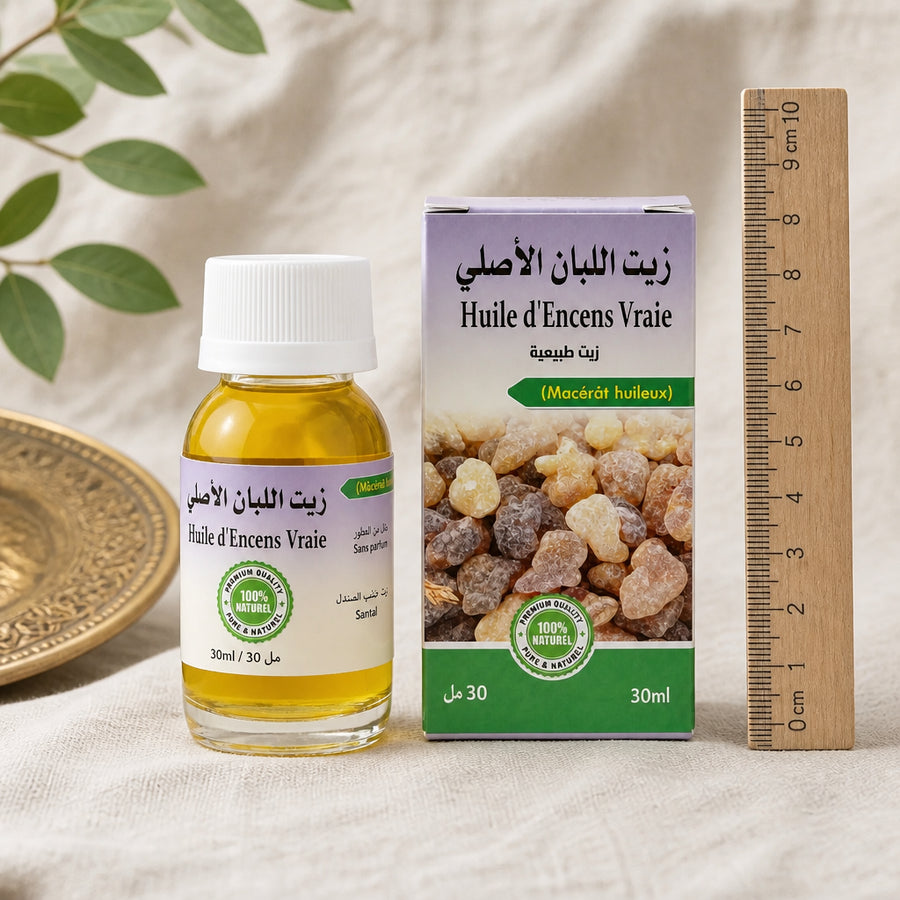 Huile d'Encens 30 mL — référence d'échelle avec règle 10 cm