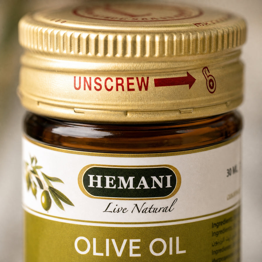 Hemani Huile d'Olive Cosmétique 30 mL — Macro texture & étiquette