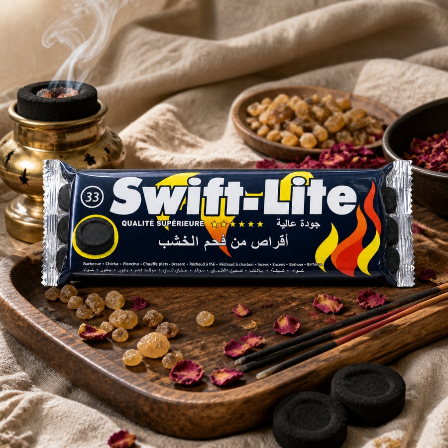 Lot de 10 Pastilles de Charbon pour Encens — vue lifestyle ambiance boisée et charbon