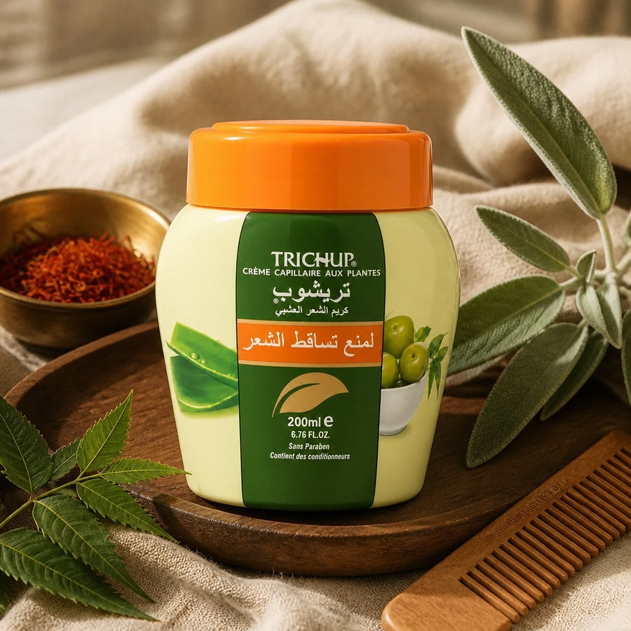 Crème Capillaire Anti-chute Trichup 200 ml — vue lifestyle ambiance ayurvédique