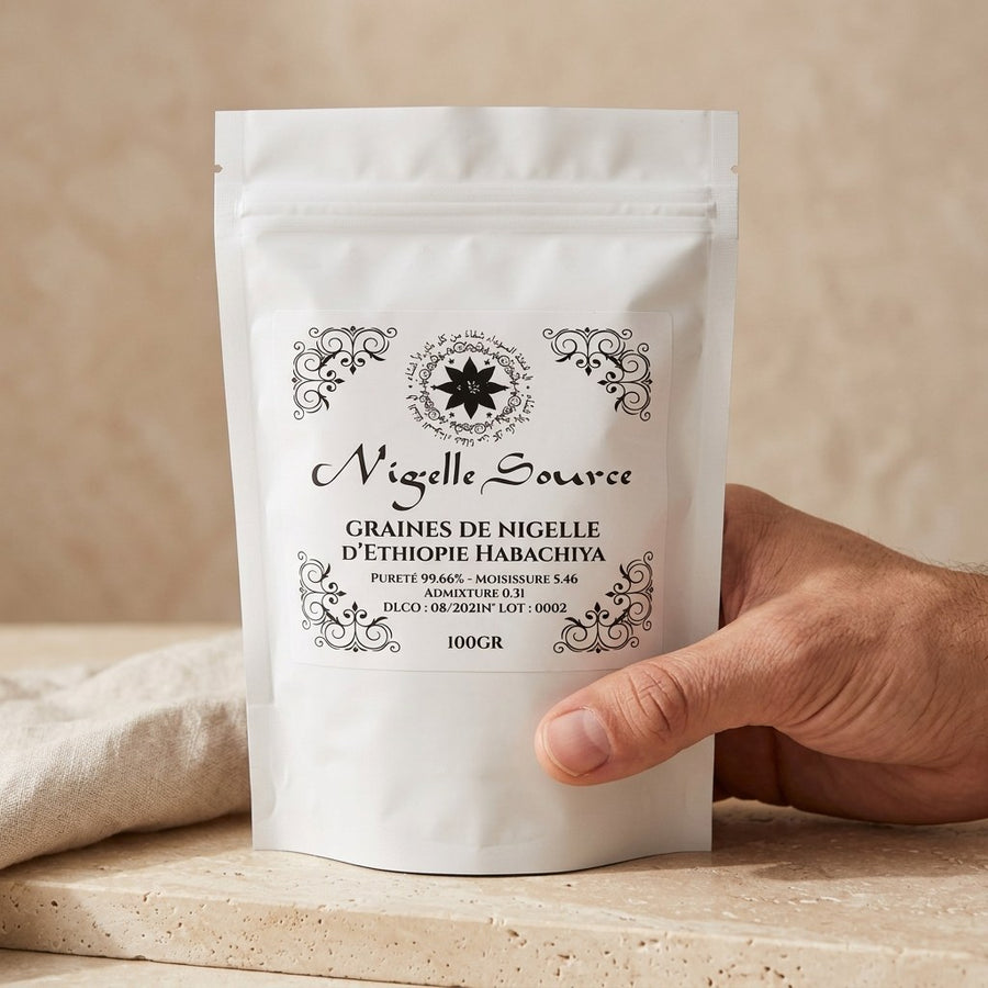 Graine de Nigelle d’Éthiopie 99,7% Pure (Grade A) Naturelle 100 g – Nigella Sativa (Cumin Noir) – produit naturel présenté par Natureluxy