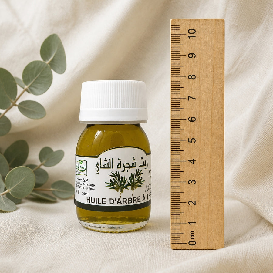 Huile d'Arbre à Thé 30 mL — référence d'échelle avec règle 10 cm