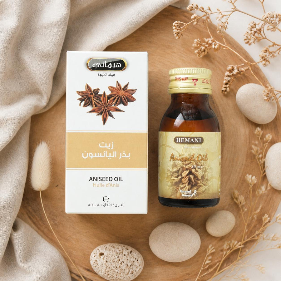 2 Huile d'Anis 30mL 100% Naturelle Hemani – composition flat lay avec éléments naturels, vue du dessus