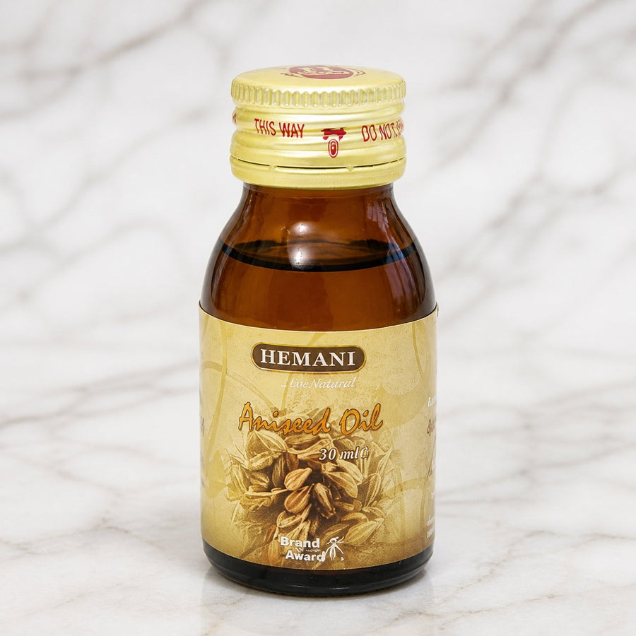 2 Huile d'Anis 30mL 100% Naturelle Hemani – gros plan sur les détails et la finition du packaging
