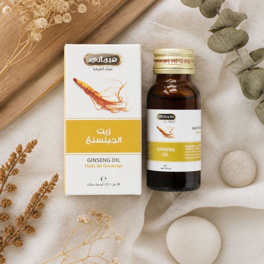 2 Huile de Ginseng 30ml Naturelle Hemani – composition flat lay avec éléments naturels, vue du dessus