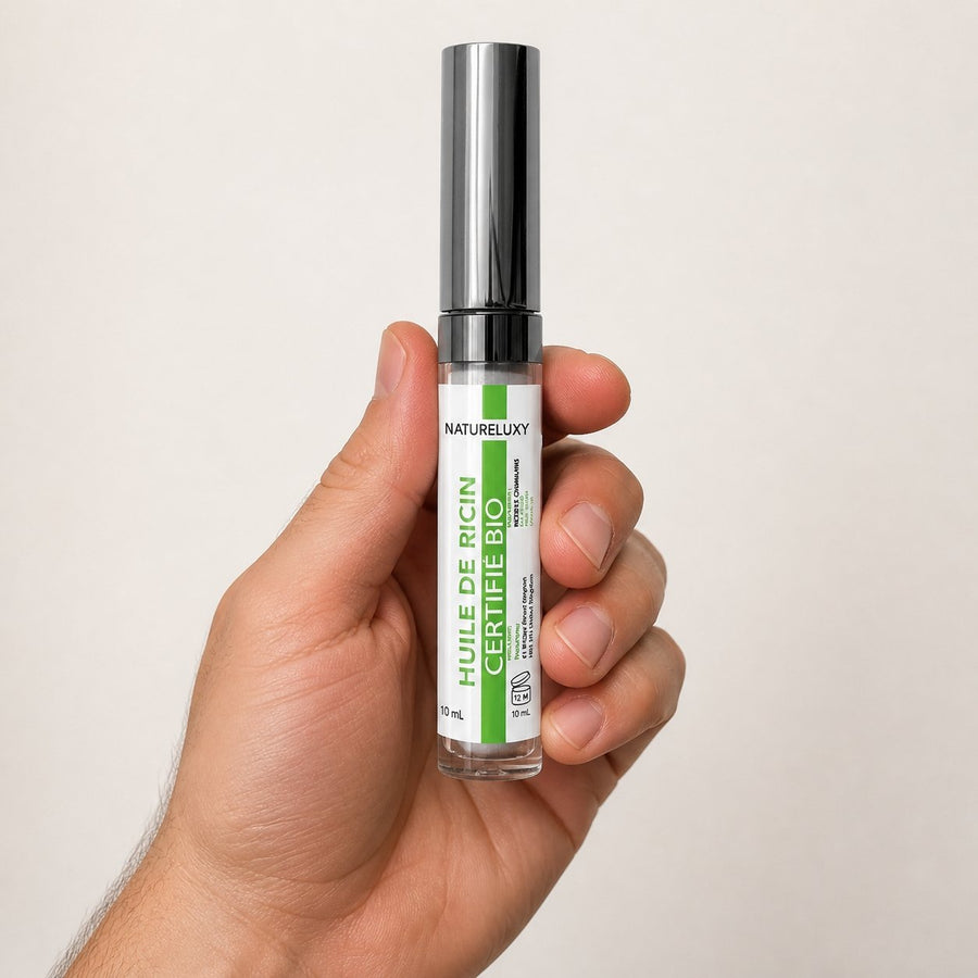 Lot de 2 Mascaras Huile de Ricin Bio 10 ml - Soin Cils – taille et contenance réelles du produit en main