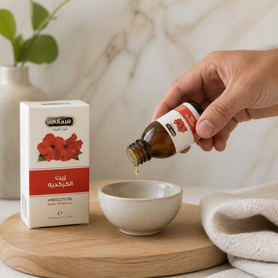 2 Huile d'Hibiscus 30mL 100% Naturelle Hemani – application en situation réelle, geste de soin quotidien