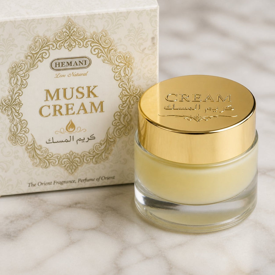 3 Crème de Musc pour le Corps - Hemani – gros plan sur les détails et la finition du packaging