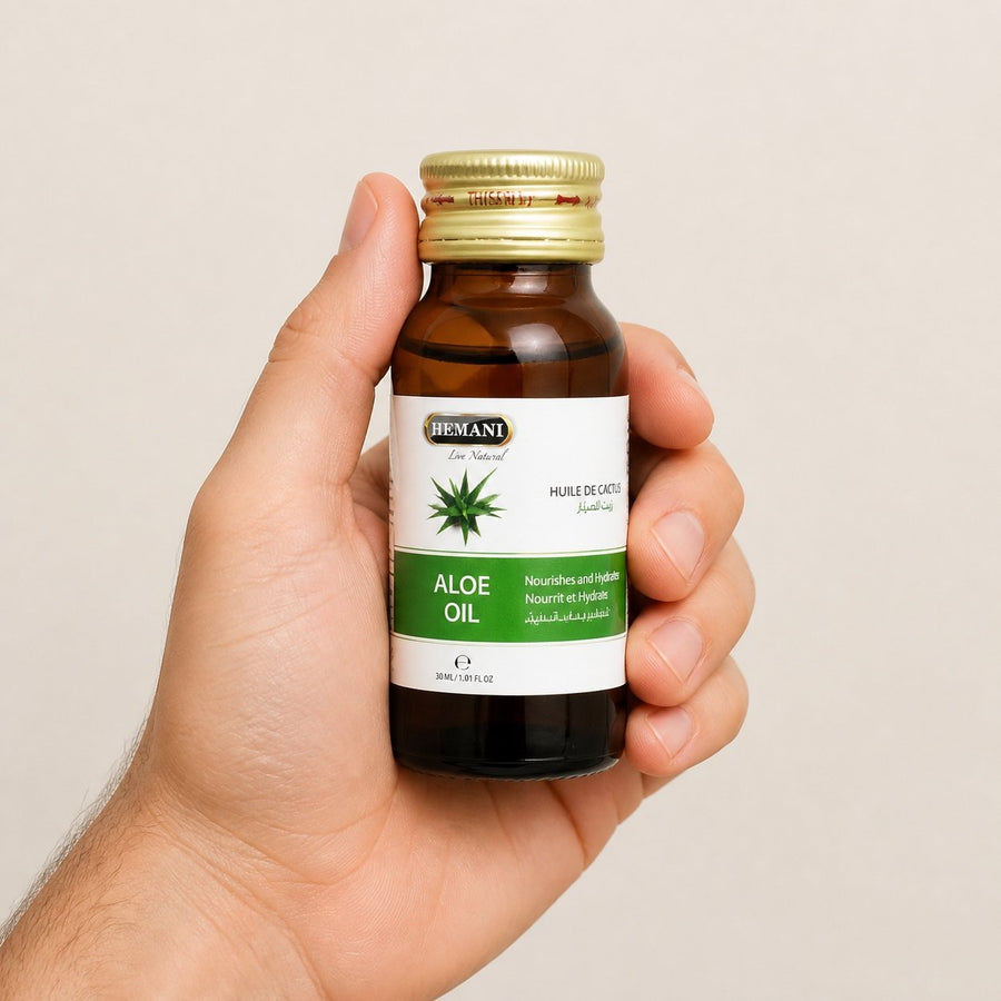 5 Huile de Cactus 30ml 100% Naturelle Hemani – taille et contenance réelles du produit en main