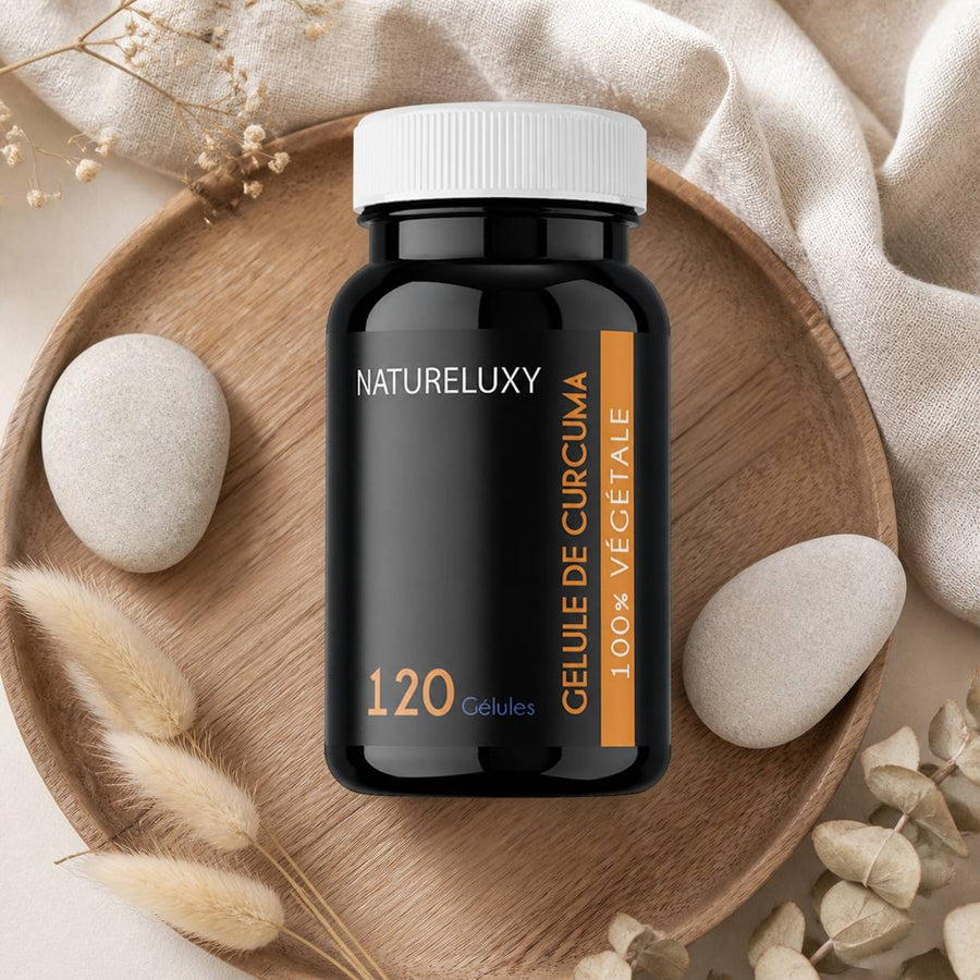 Curcuma 120 Gélules 300 mg - Gélules Végétales – composition flat lay avec éléments naturels, vue du dessus