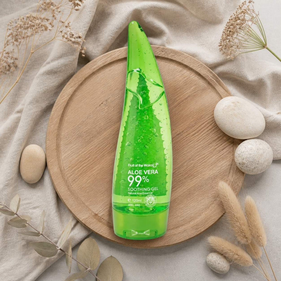 Gel d’Aloé Vera 120 mL — Format Pratique – composition flat lay avec éléments naturels, vue du dessus
