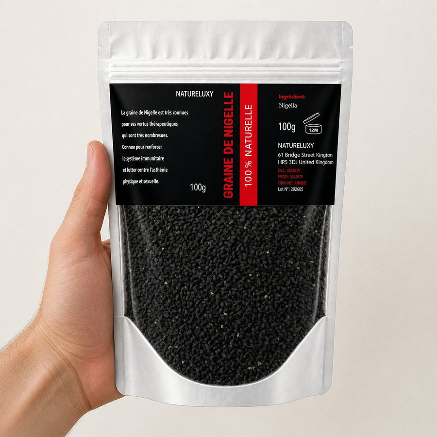 Graines de Nigelle 100g naturelle – taille et contenance réelles du produit en main