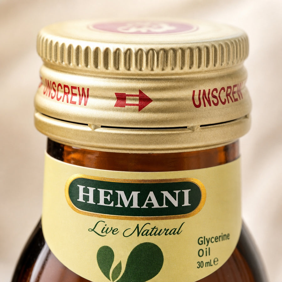 Pack 3 Huiles de Glycérine 30 mL Hemani -10% - gros plan macro de la texture et du bouchon 100% naturelle
