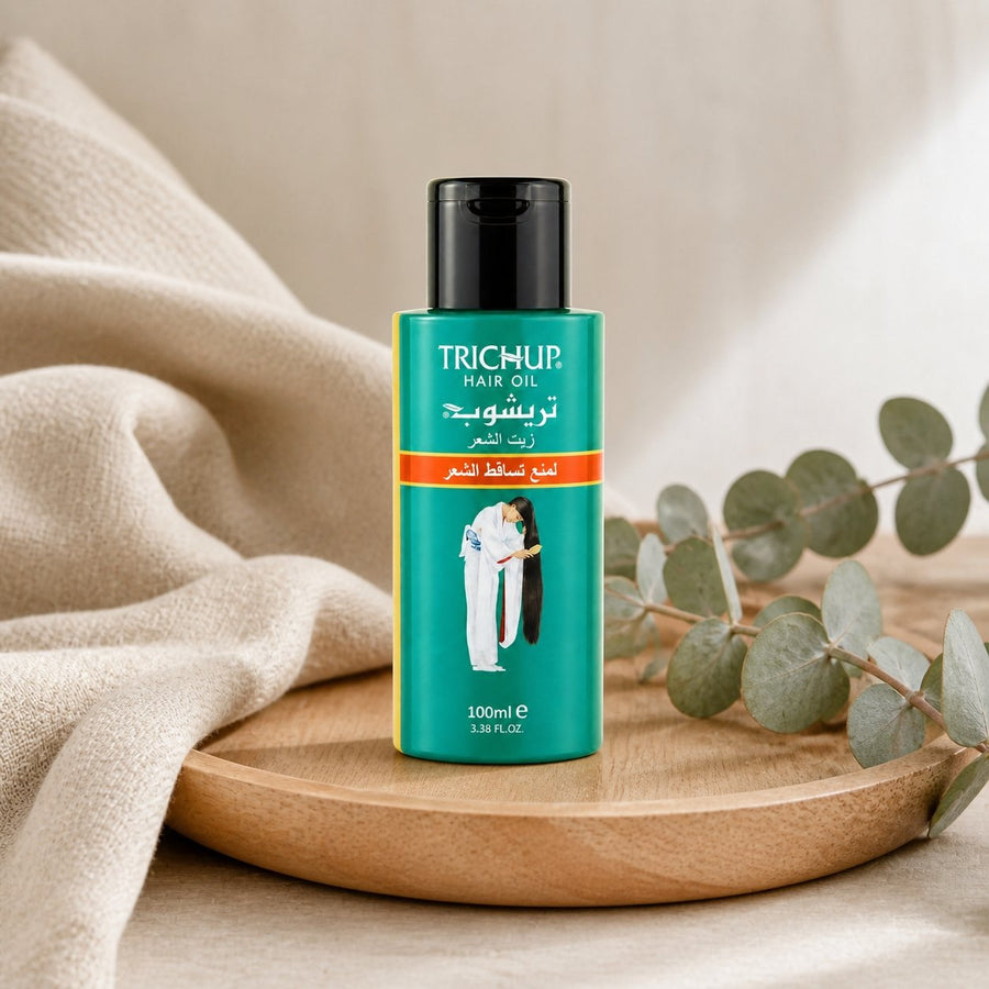 Huile Anti-Chute Soin Indien Trichup - 100mL – composition sur plateau en bois