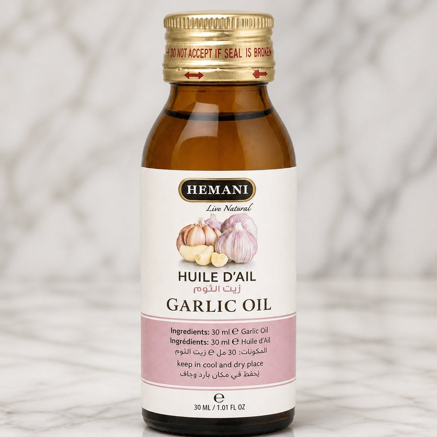 Huile d'ail 30ml Hemani Naturel – gros plan sur les détails et la finition du packaging