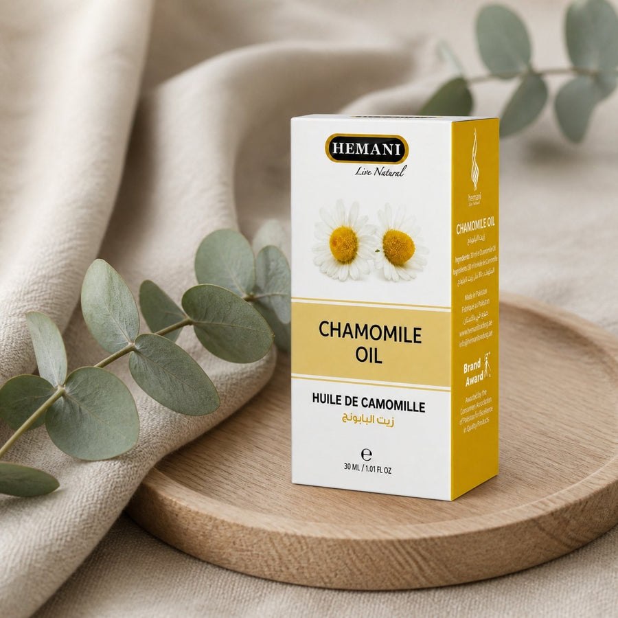 Huile de Camomille 30mL 100% naturelle Hemani – composition sur plateau en bois