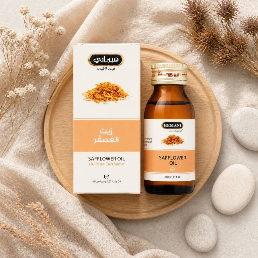 Huile de Carthame 30mL 100% Naturelle Hemani – composition flat lay avec éléments naturels, vue du dessus