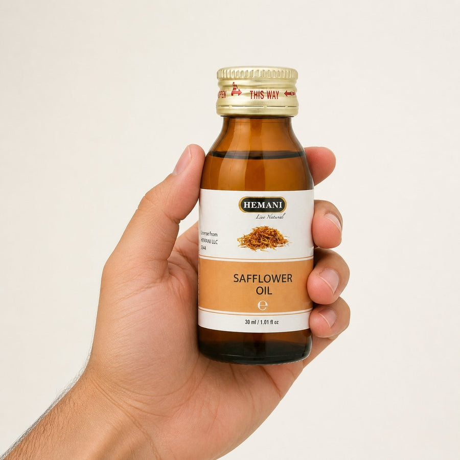 Huile de Carthame 30mL 100% Naturelle Hemani – taille et contenance réelles du produit en main