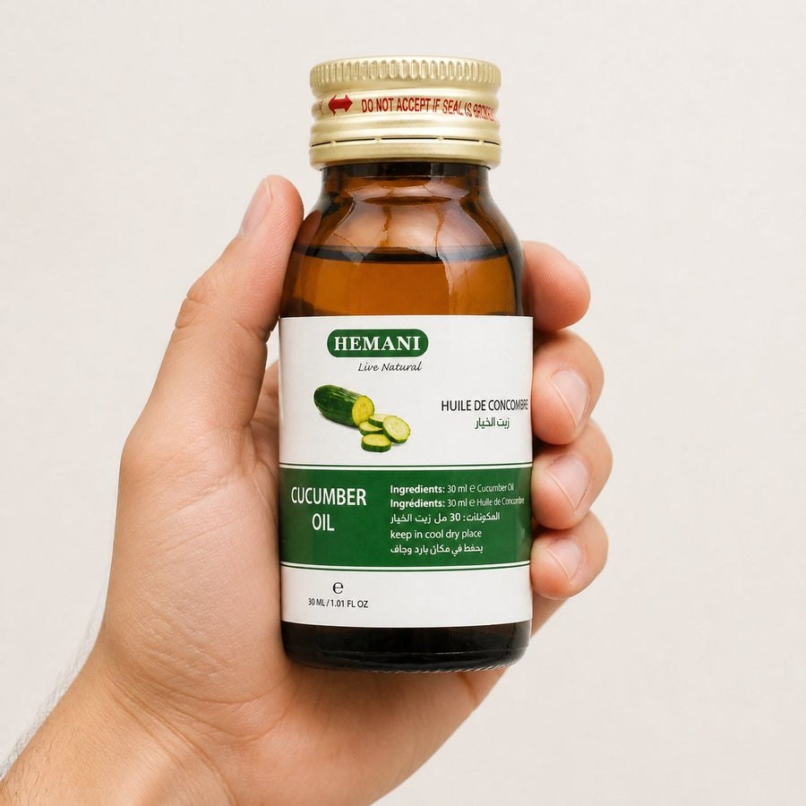 Huile de Concombre 30ml HEMANI – taille et contenance réelles du produit en main