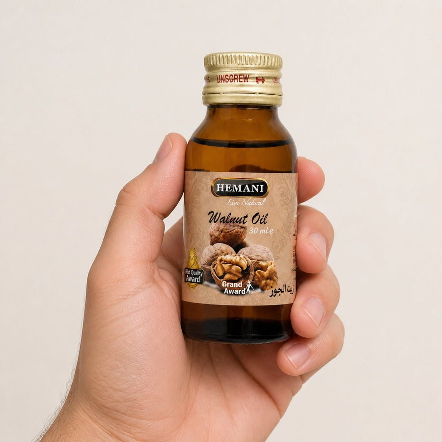 Huile de Noix 30ml Hemani Naturel – taille et contenance réelles du produit en main