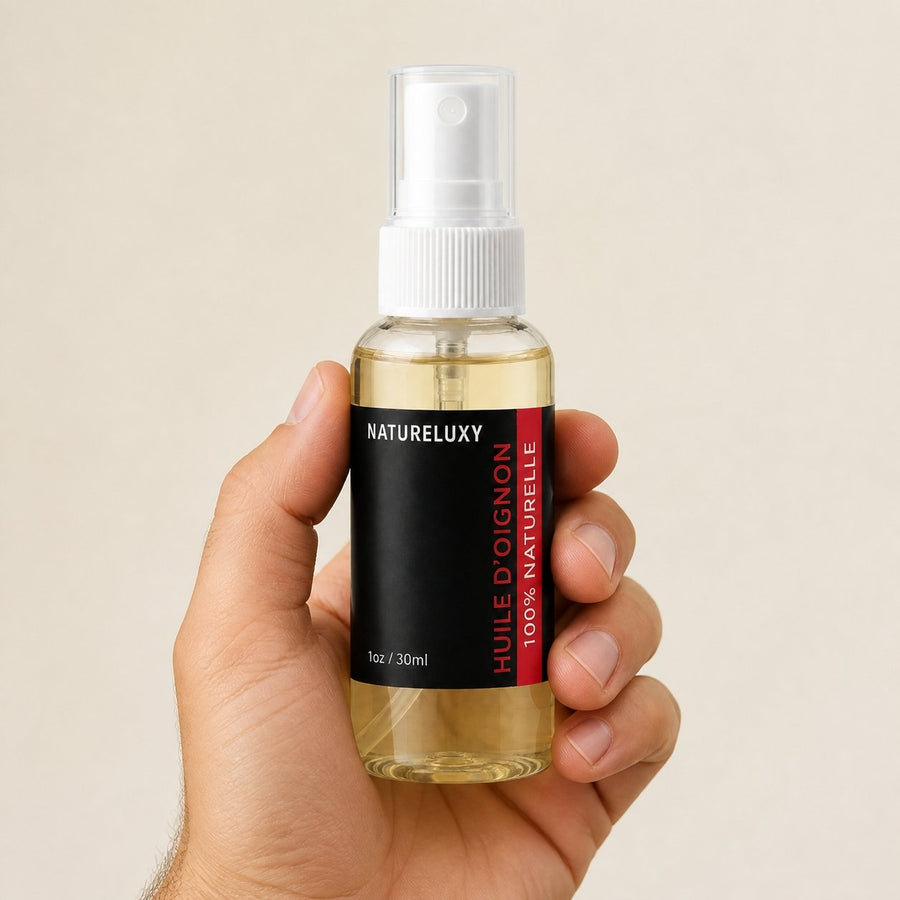 Huile d’Oignon 30 ml Spray 100% Naturelle – Soin cheveux & peau – taille et contenance réelles du produit en main
