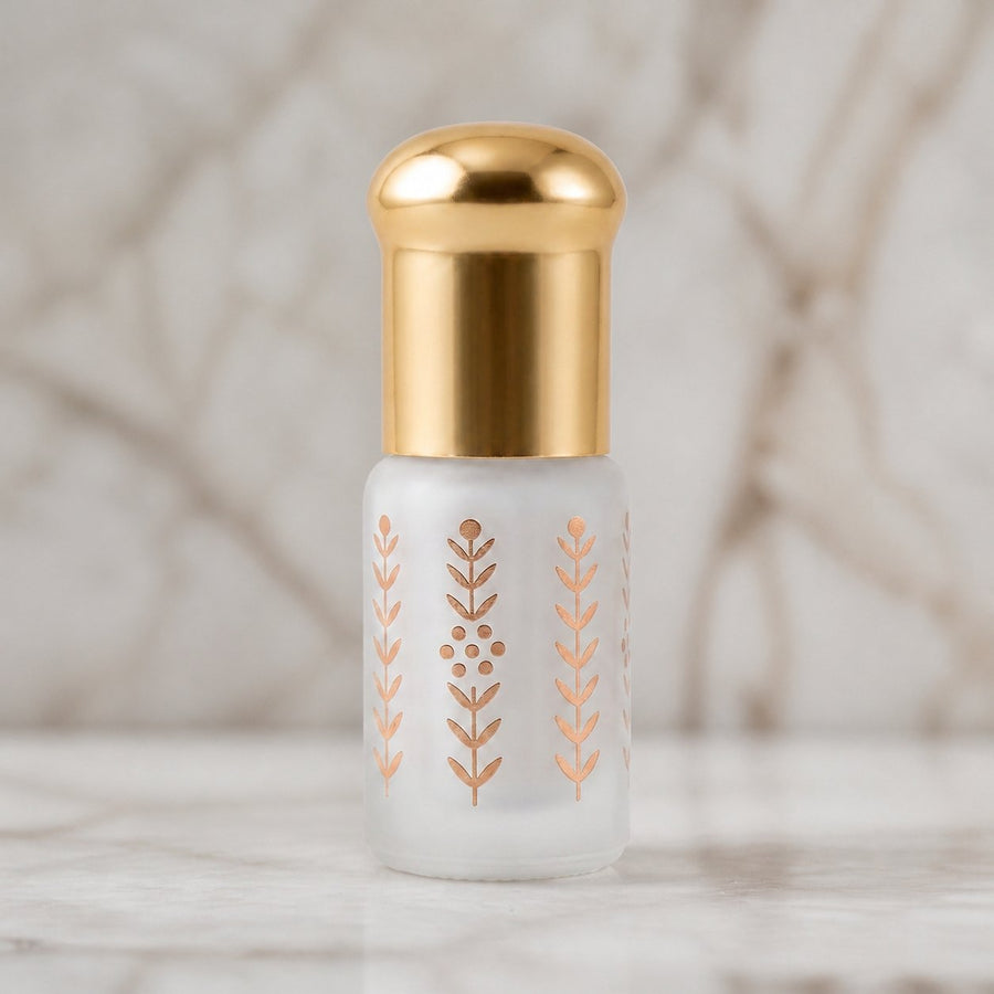 Musc Tahara Mangue 3 mL - Musc Blanc Parfumé – gros plan sur les détails et la finition du packaging