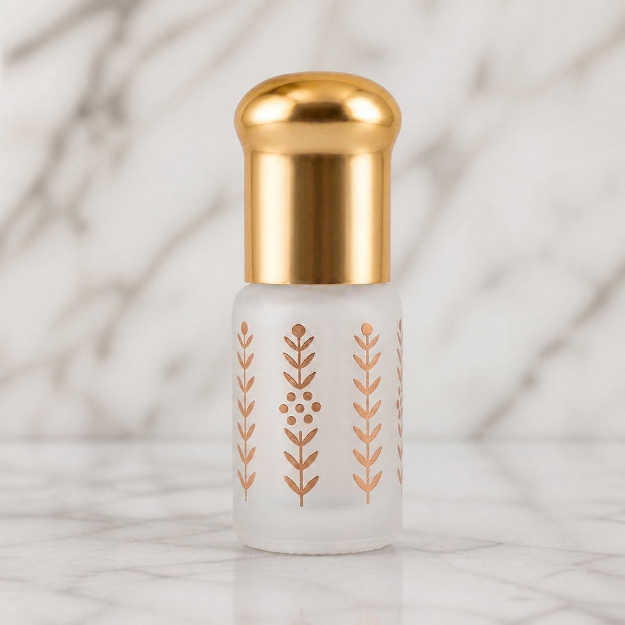 Musc Tahara Pêche 3 mL - Musc Blanc Parfumé – gros plan sur les détails et la finition du packaging