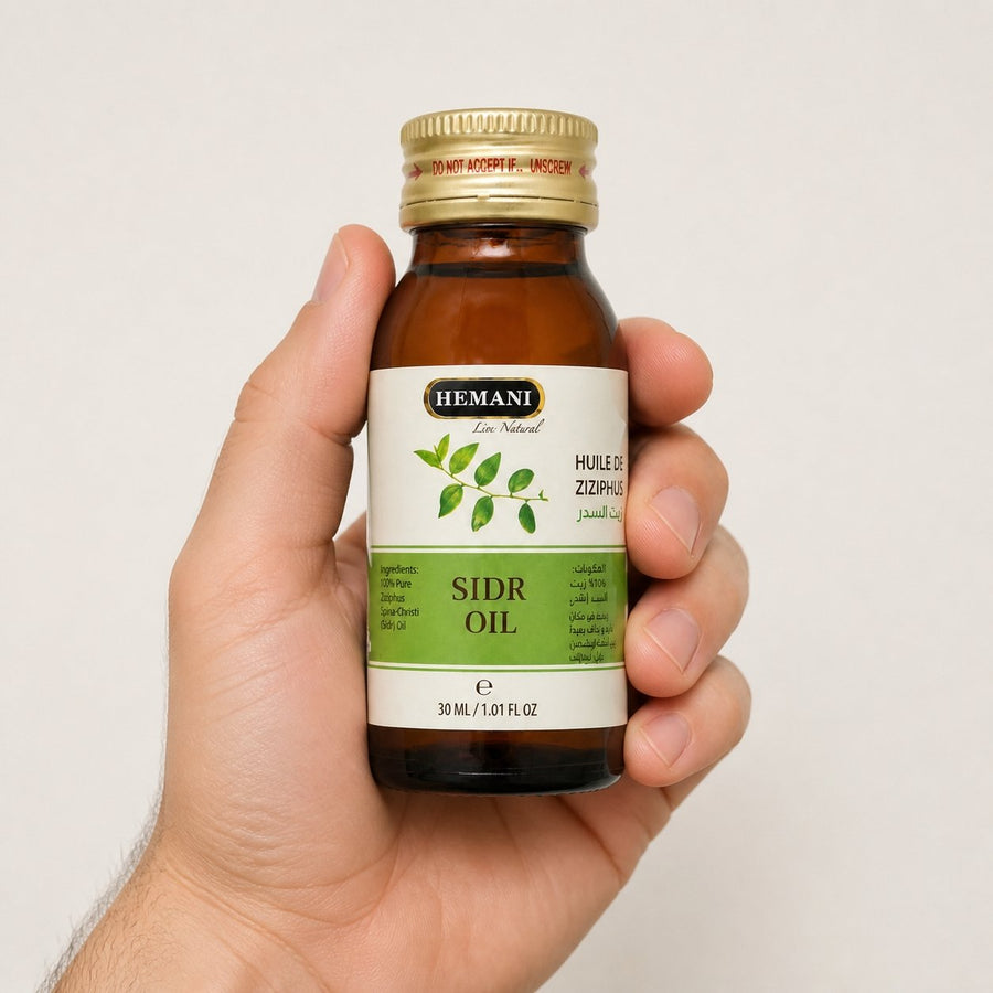 Pack 120 gélules de Sidr + Huile de Sidr 30mL Hemani – taille et contenance réelles du produit en main