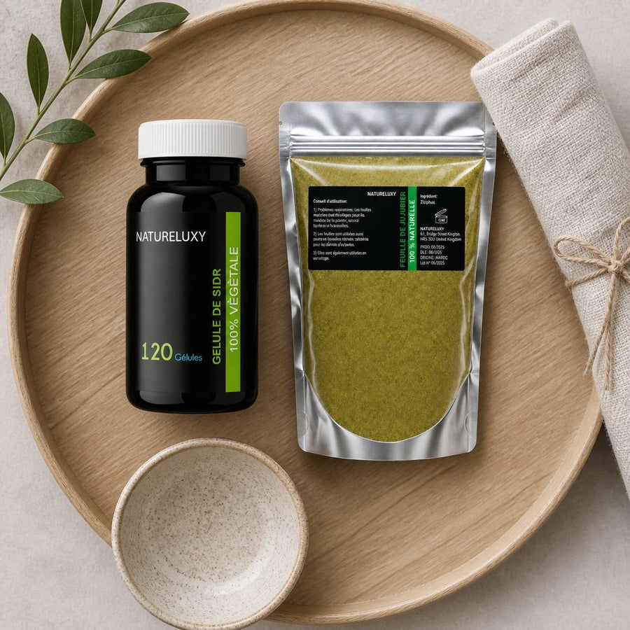 Pack 120 gélules de Sidr + Poudre de Sidr 80g (Feuilles de Jujubier) – rituel d'utilisation vu du dessus, ambiance naturelle zen