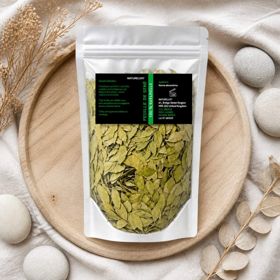 Pack Feuilles de séné - 80 g 100% Naturel + Poudre de Sidr 80g – composition flat lay avec éléments naturels, vue du dessus