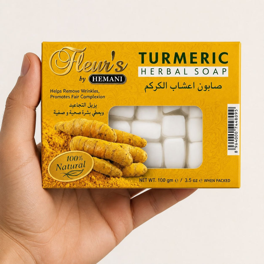 Savon au Curcuma Hemani - 100g – taille et contenance réelles du produit en main