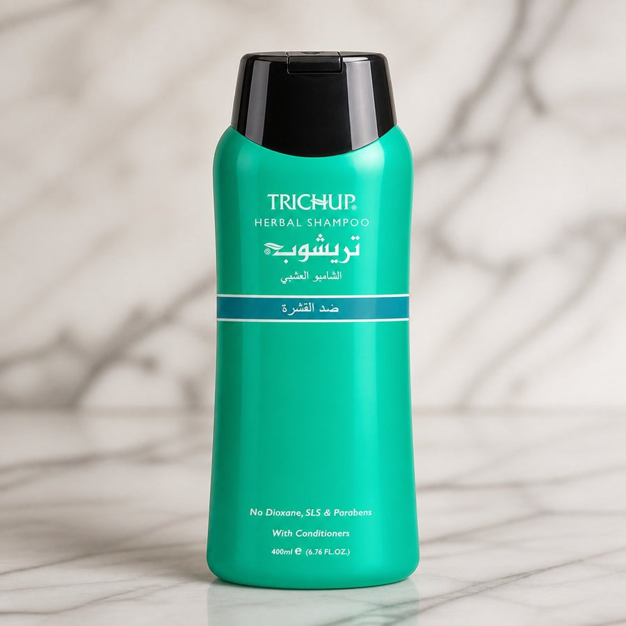 Shampoing Soin Indien Anti-pelliculaire Trichup - 400ml – gros plan sur les détails et la finition du packaging